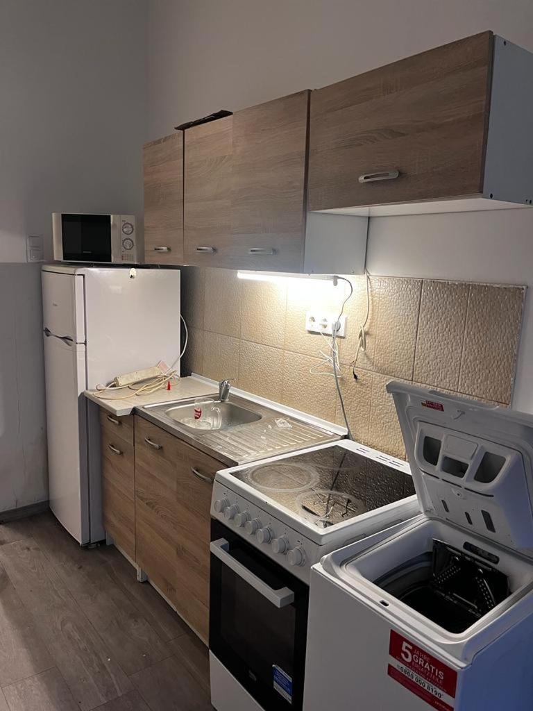 Fantomas*** N3 City Center Apartments 2 Bedroom + Living Room Apartment Szombathely Ngoại thất bức ảnh